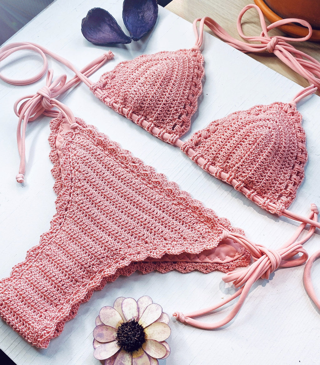 PDF-file crochet pattern for Marina bikini Top and brazilian bottom with side ties