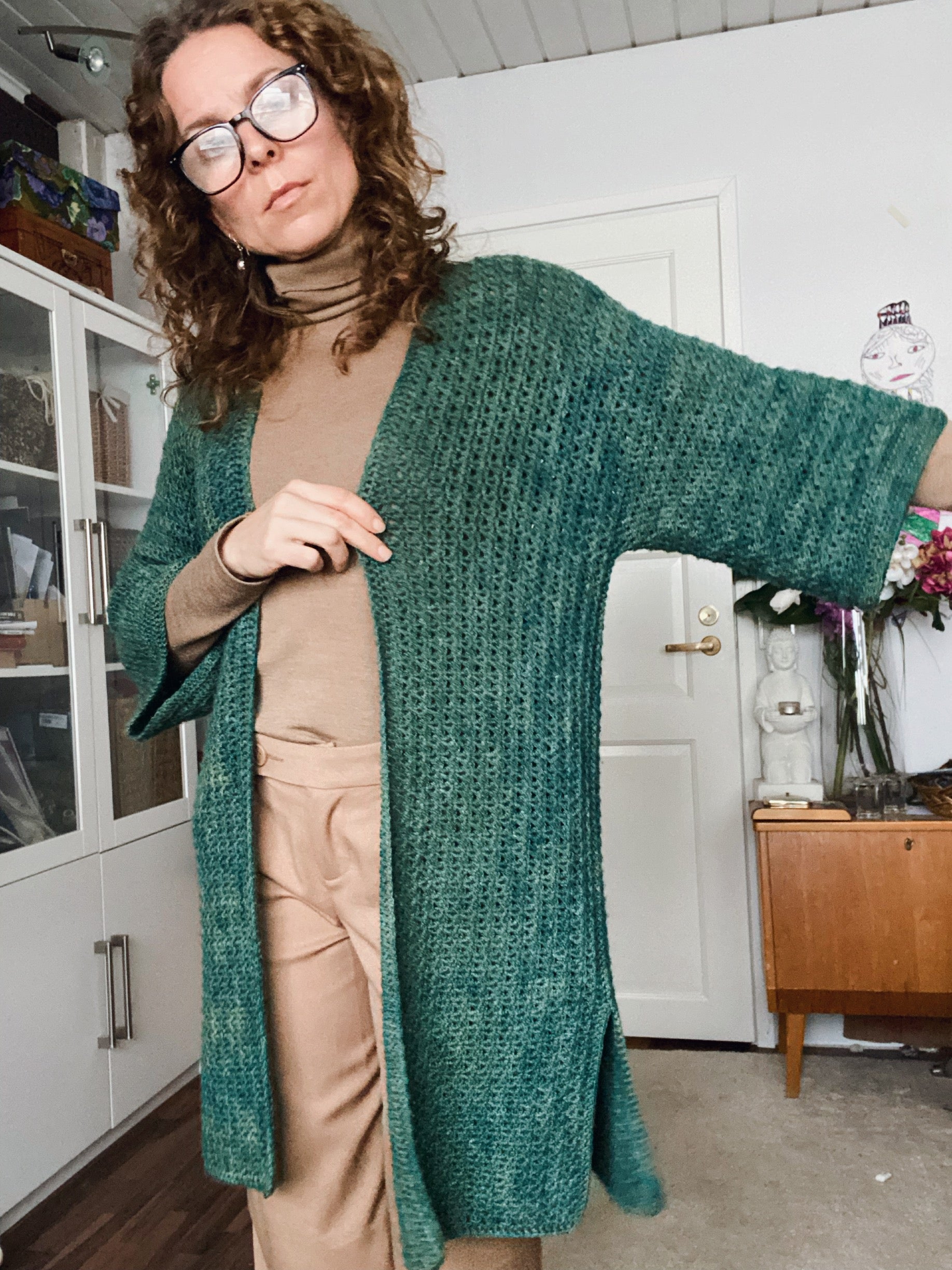 PDF-file for Crochet PATTERN, Enid Cardigan